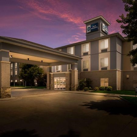 Best Western Coffeyville Central Business District Inn And Suites Экстерьер фото