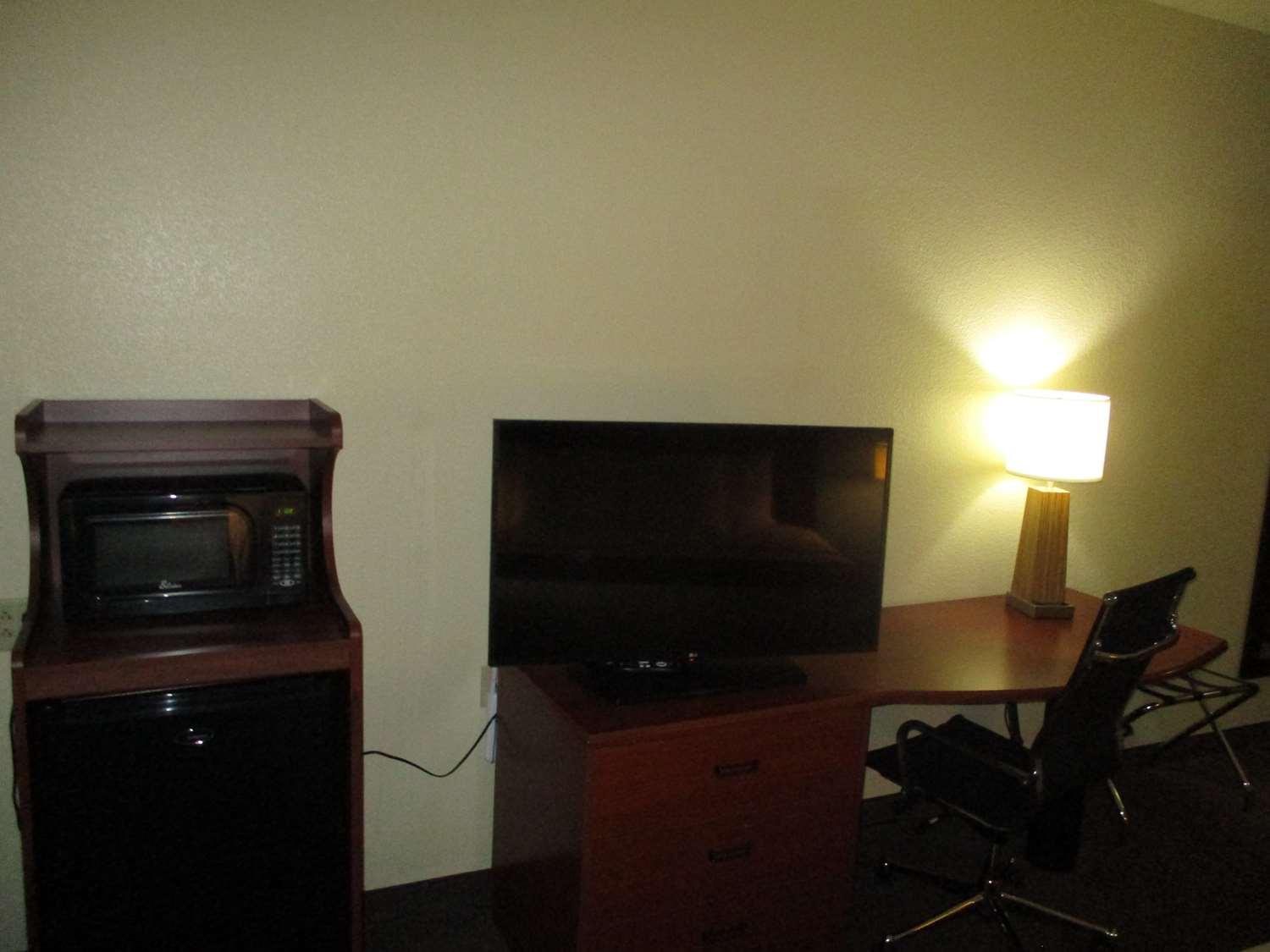 Best Western Coffeyville Central Business District Inn And Suites Экстерьер фото